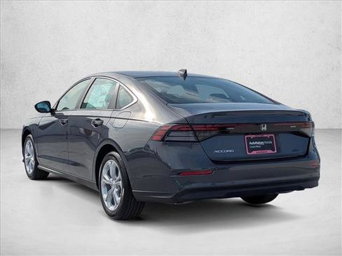 New 2025 Honda Accord LX image 9