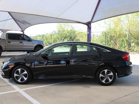 Used 2019 Honda Civic LX image 2