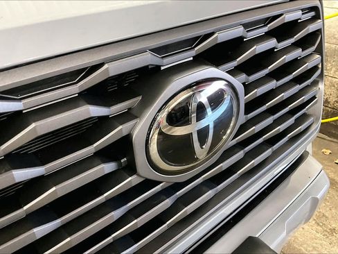 Certified 2021 Toyota Tacoma TRD Sport w/ TRD Premium Sport Package image 28