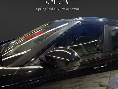 Used 2021 Land Rover Range Rover Velar R-Dynamic S image 13