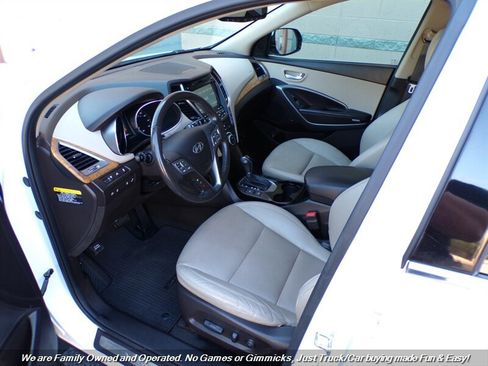Used 2015 Hyundai Santa Fe GLS w/ Option Group 03 FWD image 15