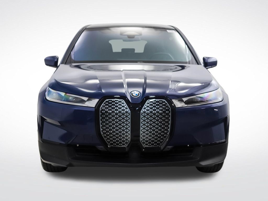 Certified 2024 BMW iX xDrive50 AWD/4WD image 8