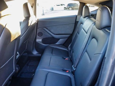 Used 2024 Tesla Model Y Performance image 20