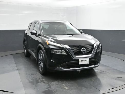 Used 2023 Nissan Rogue SL w/ SL Premium Package image 22