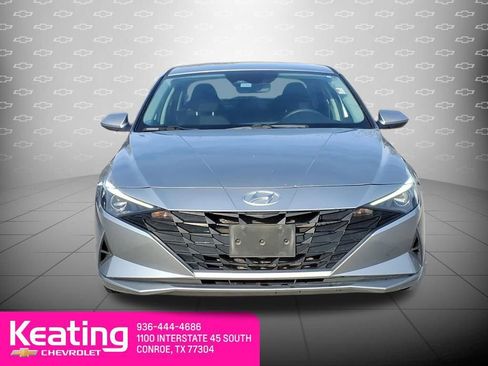 Used 2021 Hyundai Elantra SE image 10