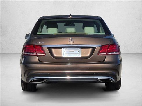 Used 2014 Mercedes-Benz E 350 Sedan image 7
