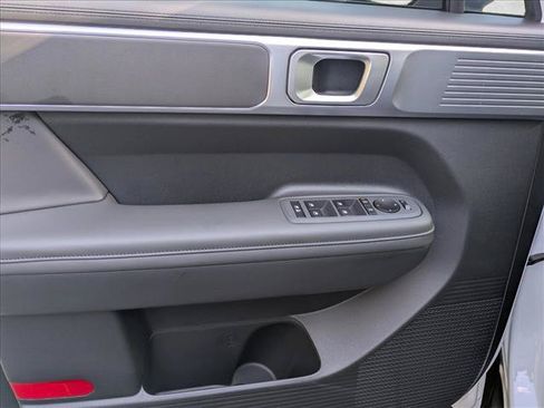 New 2026 Hyundai Santa Fe SEL FWD image 16