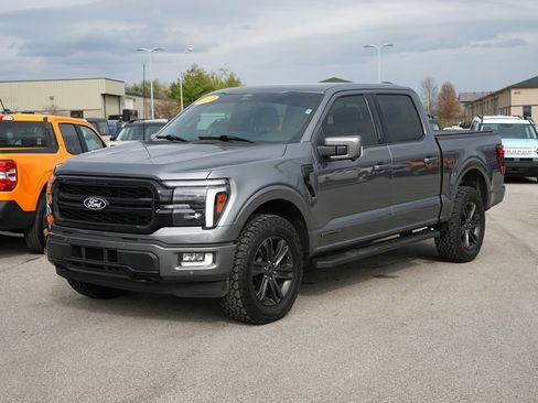 Used 2024 Ford F150 Lariat image 10