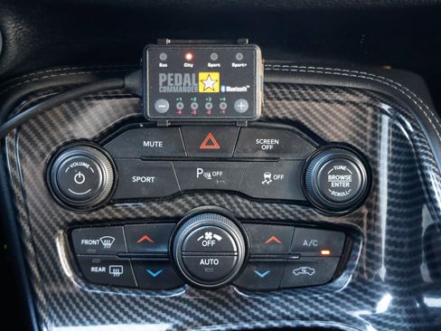 Used 2020 Dodge Challenger R/T w/ Blacktop Package image 31