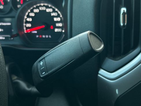 Used 2021 Chevrolet Silverado 2500 Custom w/ Custom Value Package image 19