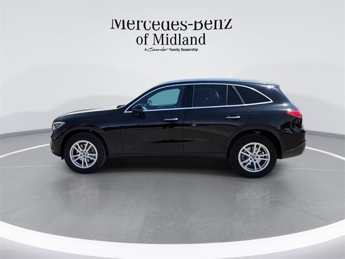 New 2025 Mercedes-Benz GLC 300 4MATIC image 5