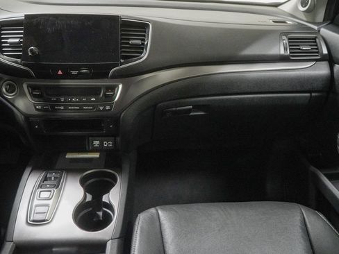 Used 2022 Honda Pilot Special Edition image 36