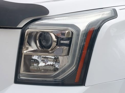 Used 2019 GMC Yukon SLT w/ Open Road Package image 36