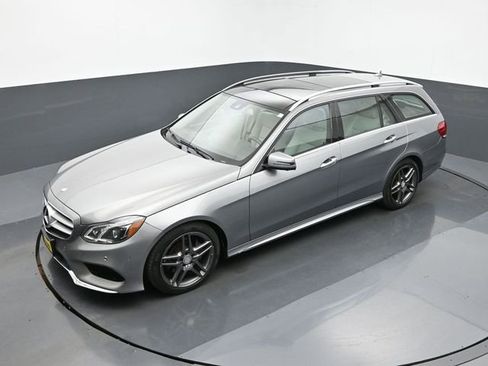 Used 2015 Mercedes-Benz E 350 4MATIC Wagon image 53