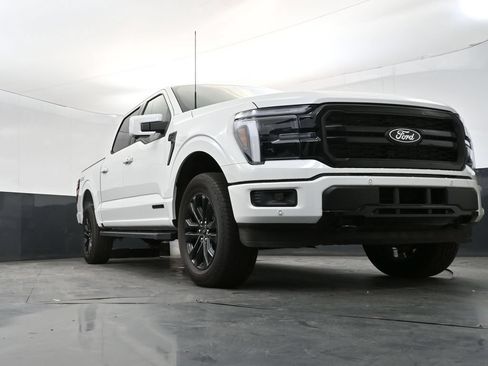 Used 2026 Ford F150 Lariat AWD/4WD image 25