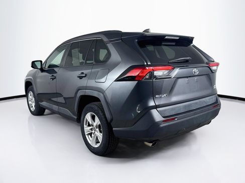 Used 2021 Toyota RAV4 XLE AWD/4WD image 28