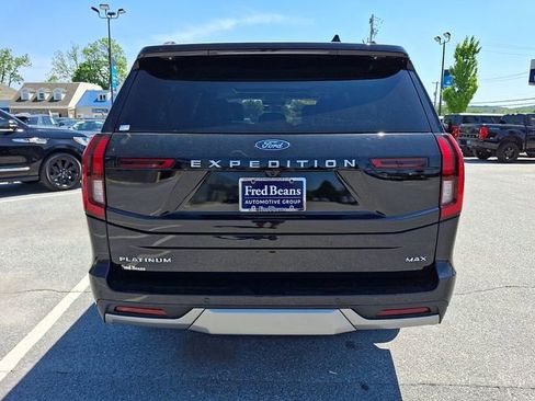 Certified 2025 Ford Expedition Max Platinum AWD/4WD image 13