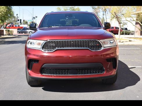 Used 2023 Dodge Durango SXT Launch Edition image 8