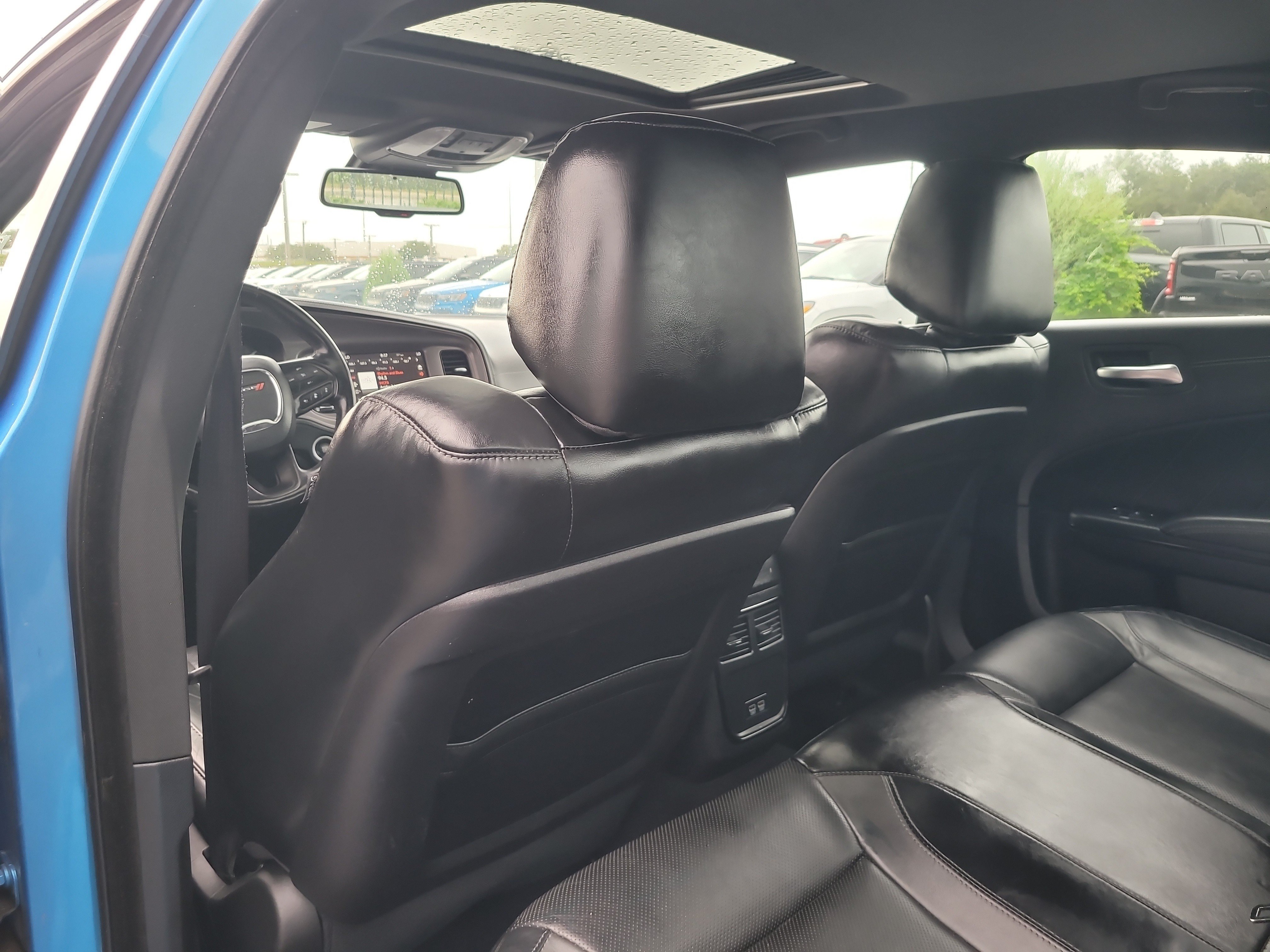 Used 2023 Dodge Charger SXT w/ Plus Group RWD image 12