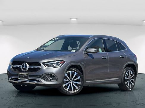 Certified 2023 Mercedes-Benz GLA 250 4MATIC image 2