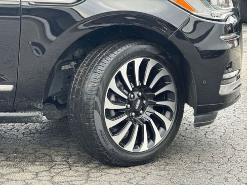 Used 2024 Lincoln Navigator L Black Label image 12
