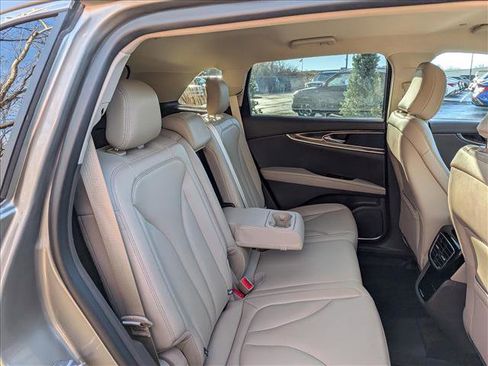 Certified 2023 Lincoln Nautilus AWD w/ Premium Package image 16