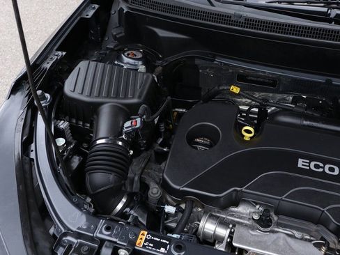 Used 2022 Chevrolet Equinox LT image 11