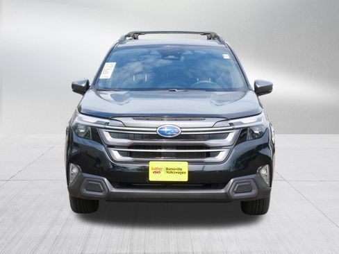 Used 2025 Subaru Forester Limited AWD/4WD image 2