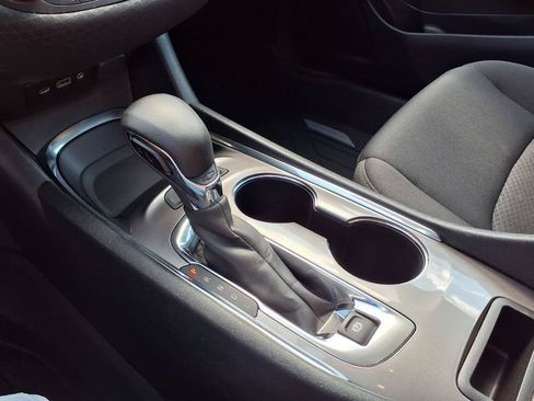 Used 2023 Chevrolet Malibu LT w/ LPO, Floor Liner Package FWD image 22