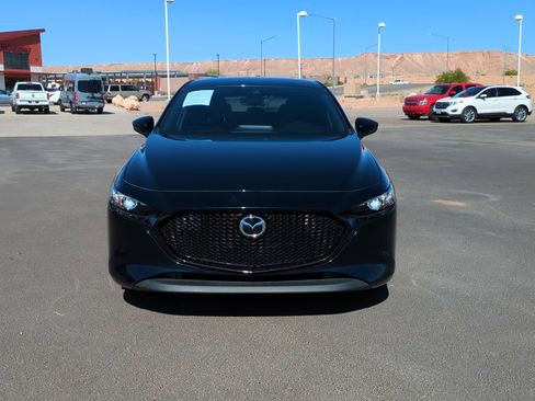 Used 2023 MAZDA MAZDA3 s image 9