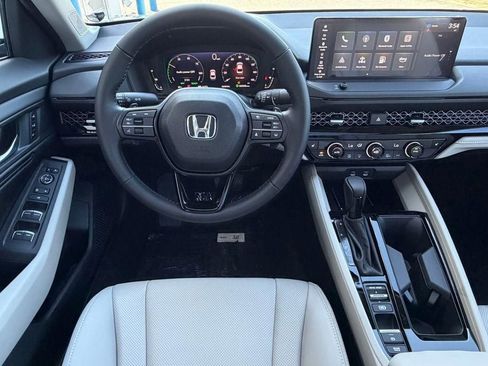 New 2026 Honda Accord EX-L image 17