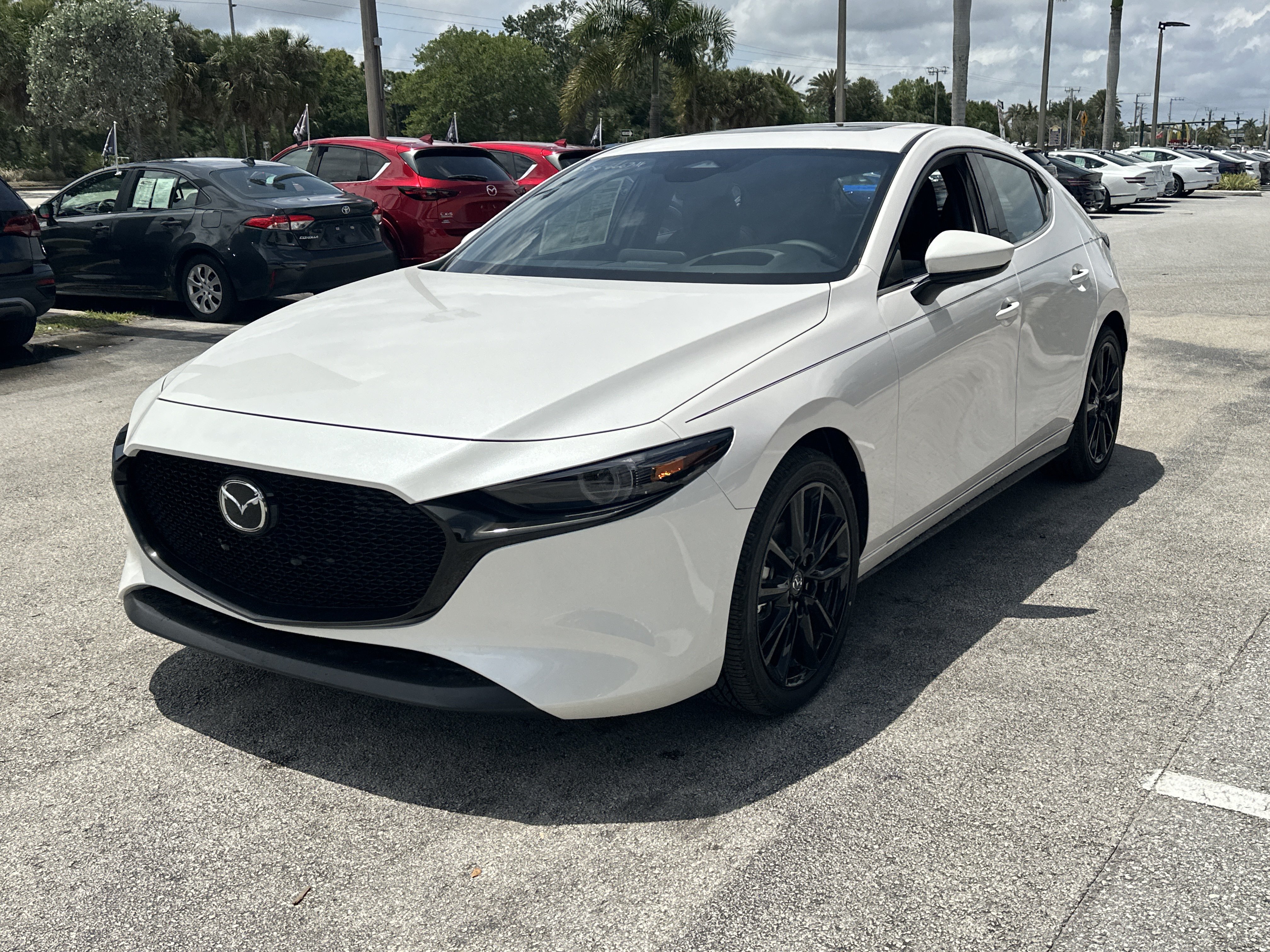 New 2026 MAZDA MAZDA3 2.5 S Hatchback w/ Premium Pkg FWD image 3