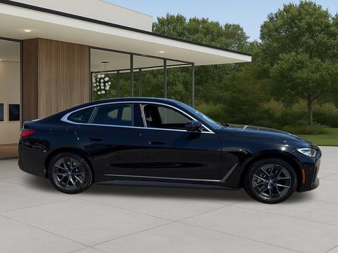 Used 2023 BMW i4 eDrive35 w/ Premium Package RWD image 7