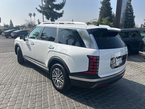 New 2026 Hyundai Palisade SEL image 3
