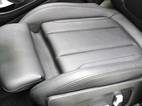 Used 2020 BMW X4 xDrive30i w/ Premium Package image 36