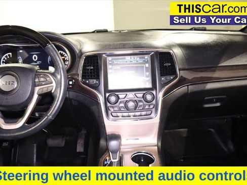 Used 2017 Jeep Grand Cherokee Overland image 21