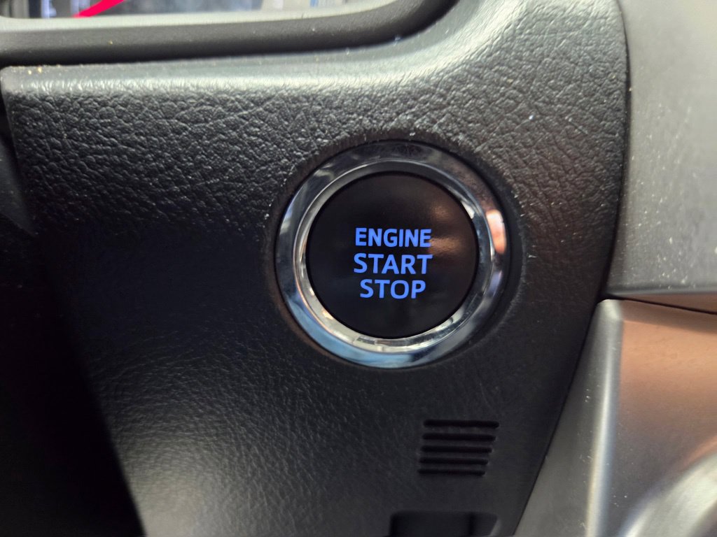 Used 2021 Toyota 4Runner SR5 AWD/4WD image 36