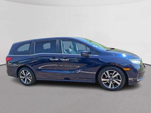 Certified 2023 Honda Odyssey Touring image 12
