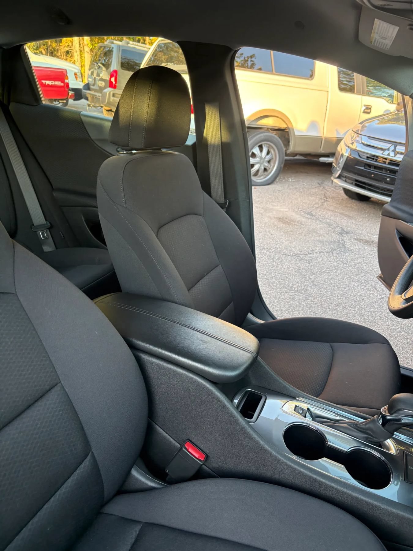 Used 2023 Chevrolet Malibu LT FWD image 48