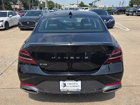 Used 2026 Genesis G70 2.5T RWD image 7