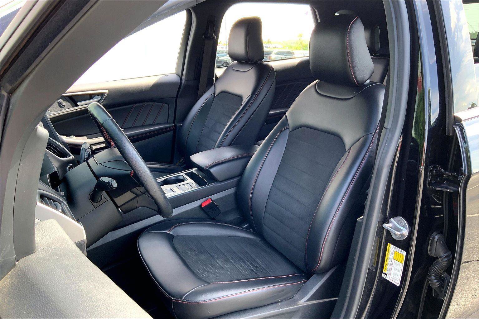 Used 2023 Ford Edge ST-Line AWD/4WD image 24