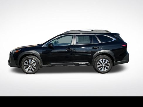 Certified 2025 Subaru Outback Premium AWD/4WD image 14