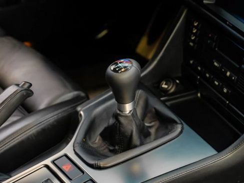 Used 2003 BMW M5 RWD image 32