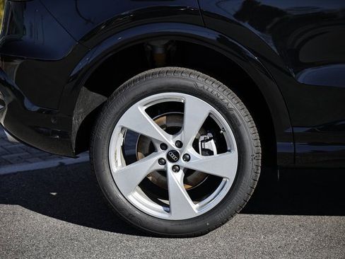 New 2025 Audi Q5 2.0T Premium Plus image 6