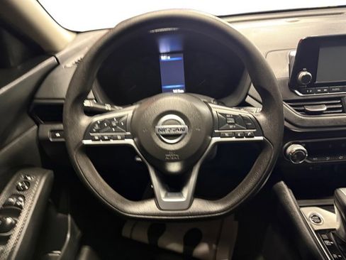 Used 2022 Nissan Altima 2.5 S image 14