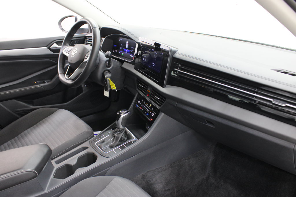 Used 2026 Volkswagen Jetta S FWD image 22