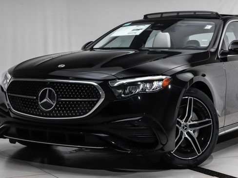 New 2026 Mercedes-Benz E 350 4MATIC Sedan image 2