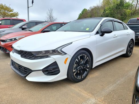 Used 2024 Kia K5 GT-Line image 3