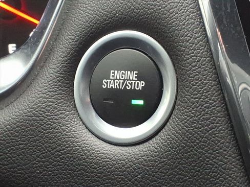 Used 2023 Chevrolet Traverse Premier w/ Redline Edition image 25