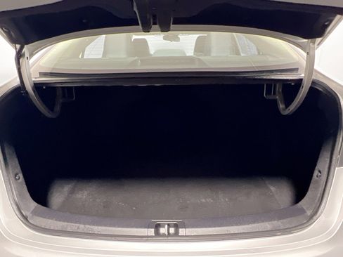Used 2025 Toyota Corolla LE FWD image 33